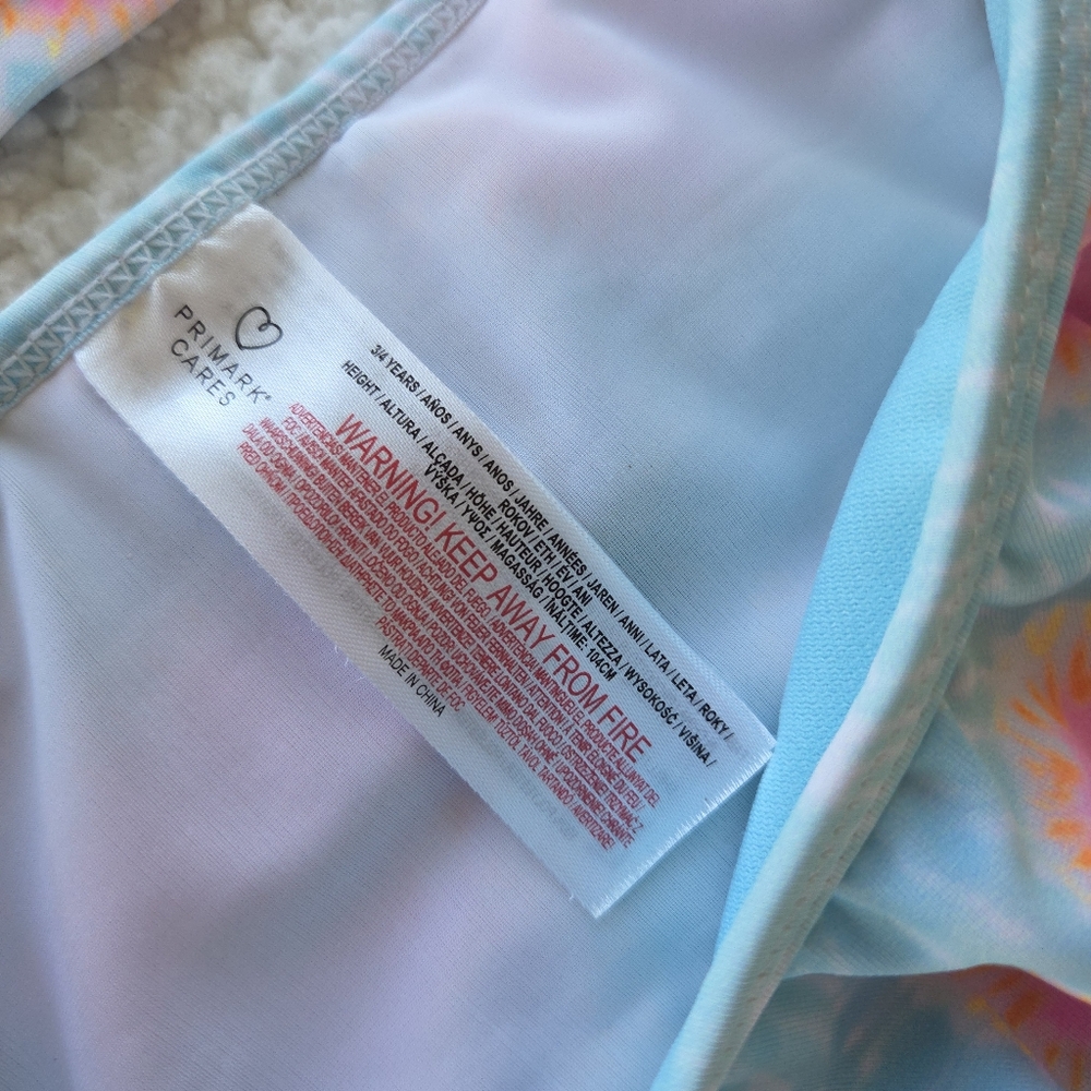 3t- 4t Primark Rashguard Set - Picture 2 of 6